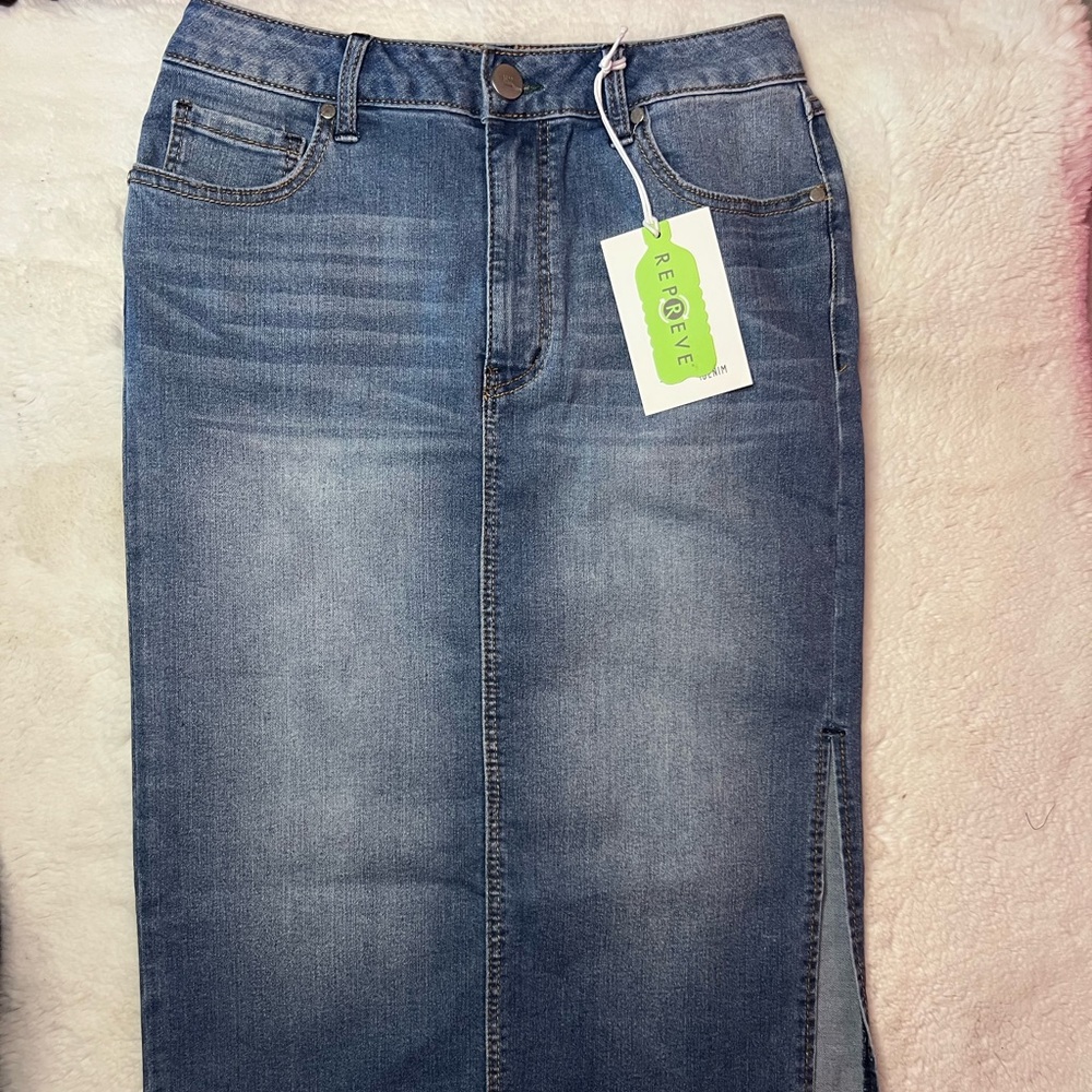 Women's  Denim Pencil Skirt - Blue